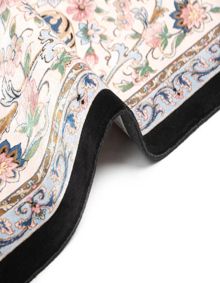 Detail image of  8' 2 x 8' 2 Ghom Design Square Rug