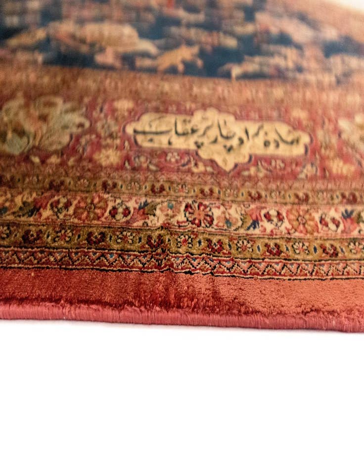 Detail image of  6' 2 x 6' 5 Ghom Silk Square Rug
