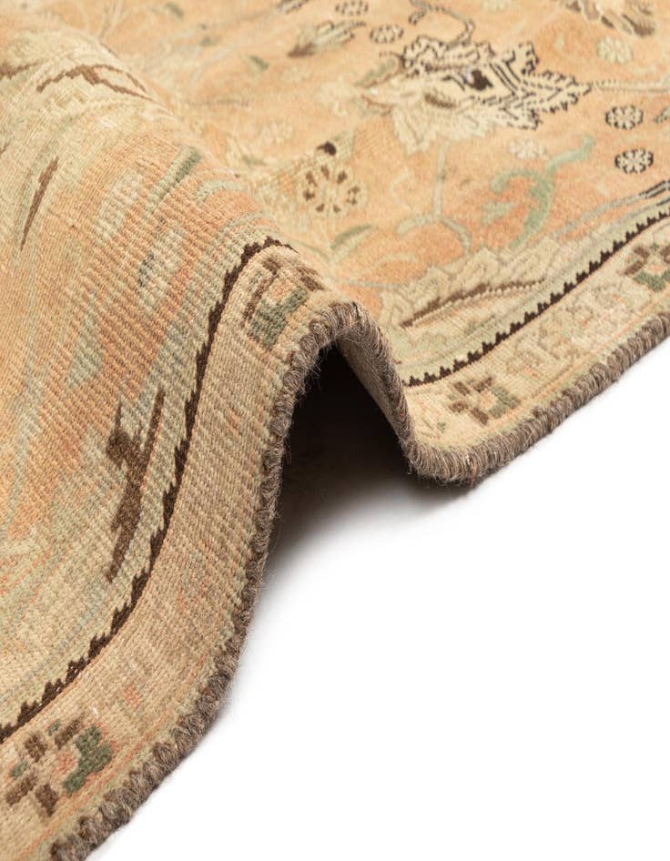 Detail image of  7' 1 x 7' 5 Hamedan Square Rug