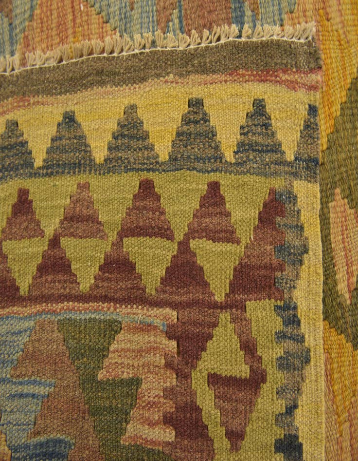Detail image of  3' 2 x 3' 7  Hand Woven Kilim Maymana Wool Square Rug