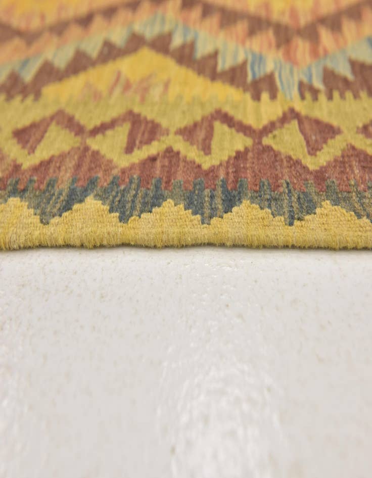 Detail image of  3' 2 x 3' 7  Hand Woven Kilim Maymana Wool Square Rug