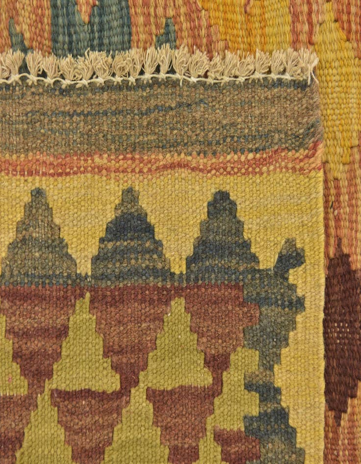 Detail image of  3' 2 x 3' 7  Hand Woven Kilim Maymana Wool Square Rug