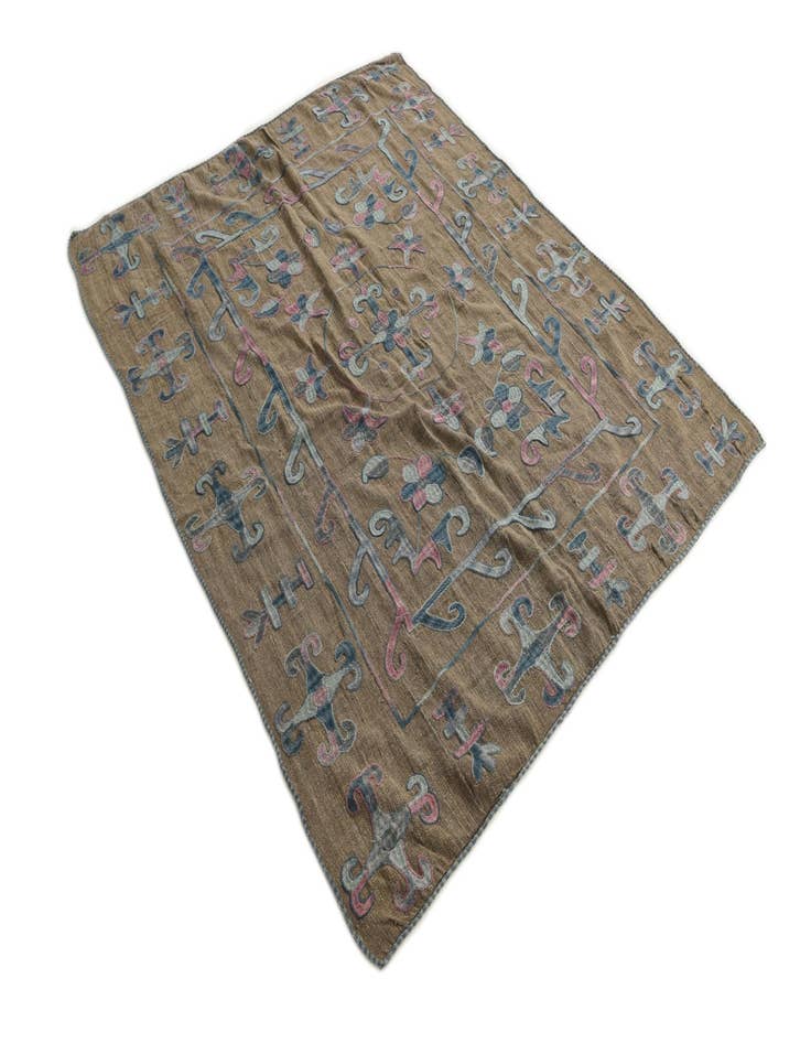 Detail image of  5' 3 x 6' 3  Hand Woven Kilim Suzani Wool Square Rug