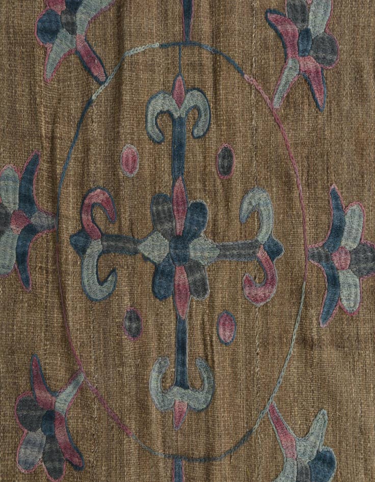 Detail image of  5' 3 x 6' 3  Hand Woven Kilim Suzani Wool Square Rug