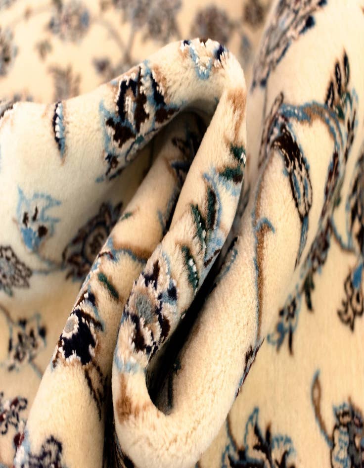 Detail image of  6' 6 x 6' 8 Nain Square Rug