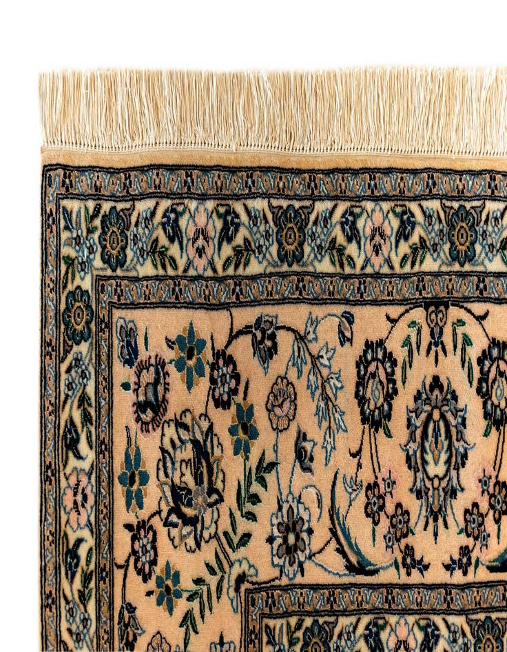 Detail image of  6' 8 x 6' 10 Nain Square Rug