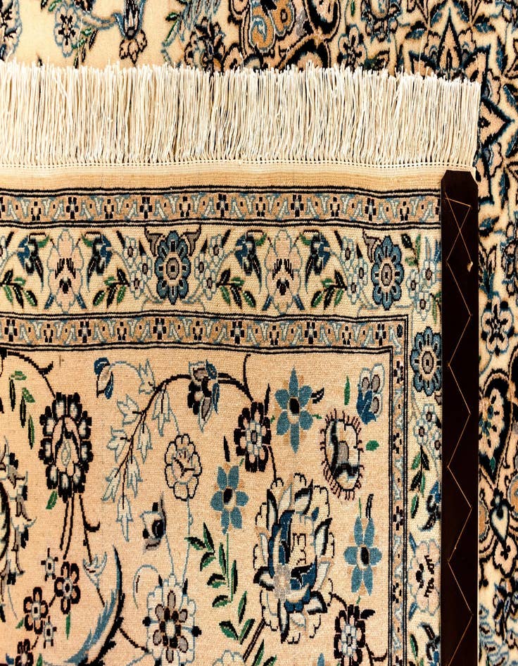 Detail image of  6' 8 x 6' 10 Nain Square Rug