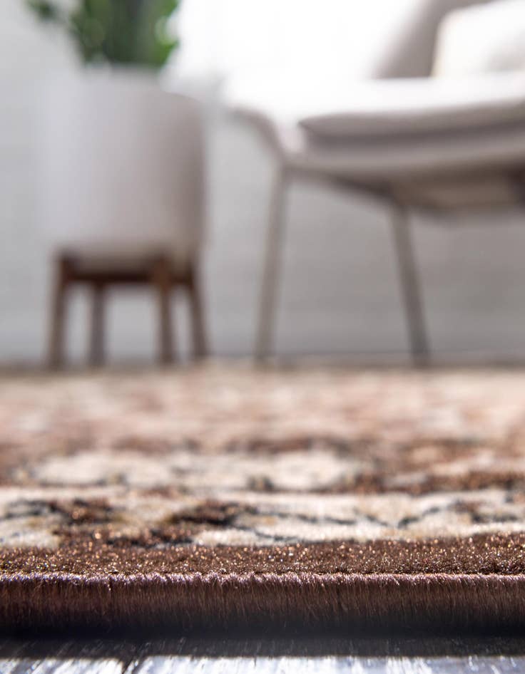 Detail image of  7' 10 x 7' 10 Neda Square Rug