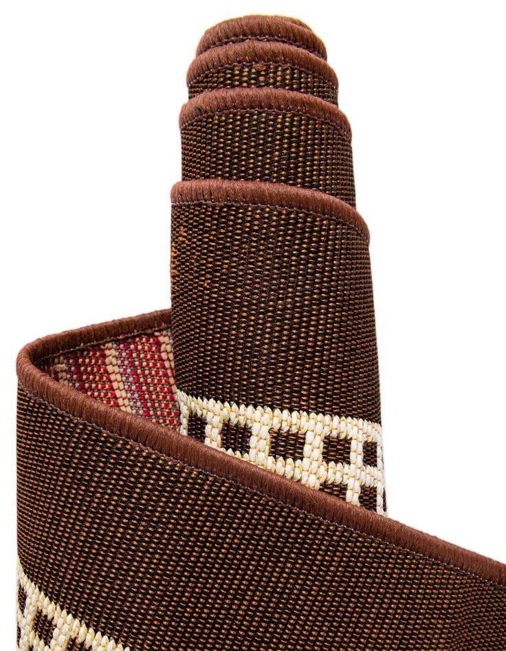 Detail image of  7' 10 x 7' 10  Washable Border Indoor / Outdoor Square Rug