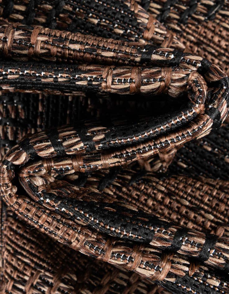 Detail image of  6' x 6'  Washable Modern Indoor / Outdoor Square Rug