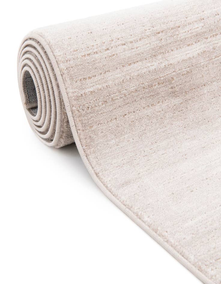 Detail image of Jill Zarin 7' 10 x 7' 10 Uptown Madison Avenue Square Rug