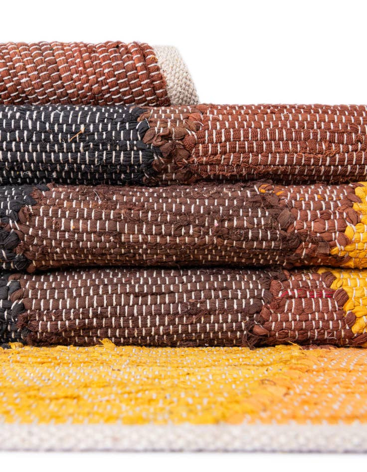 Detail image of  7' 10 x 7' 10  Hand Braided Chindi Cotton Square Rug