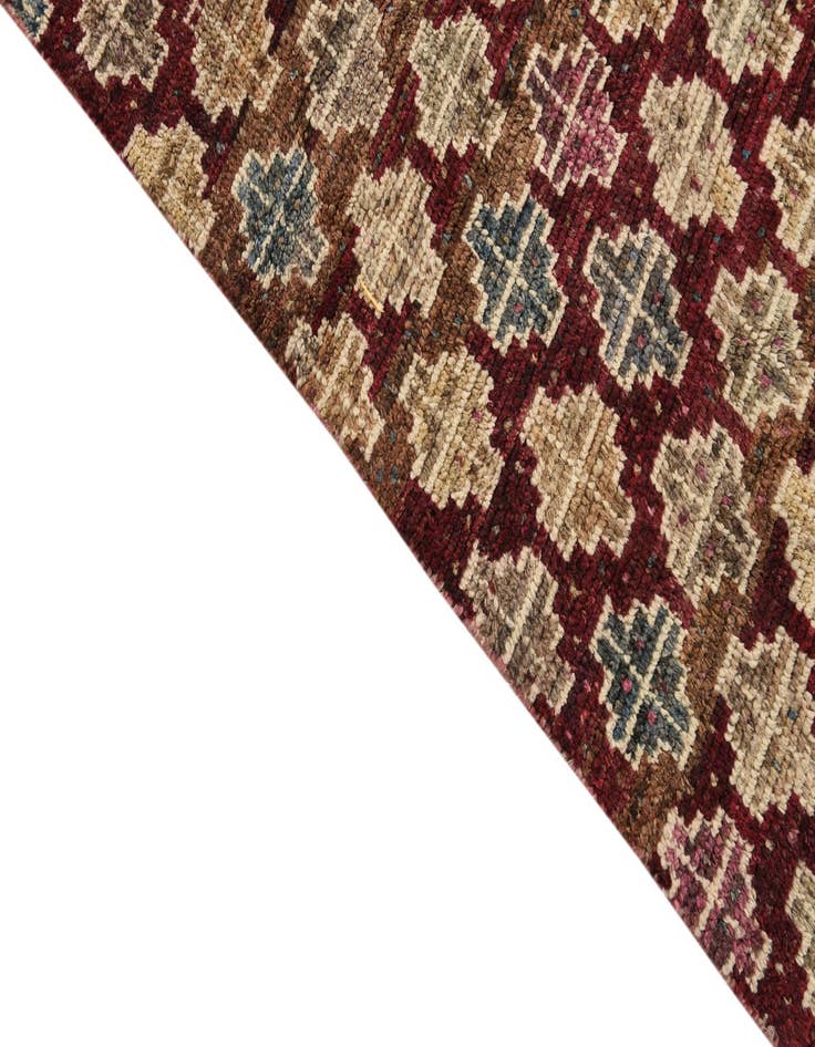 Detail image of  5' 4 x 7' 10  Hand Knotted Darya Wool Rug