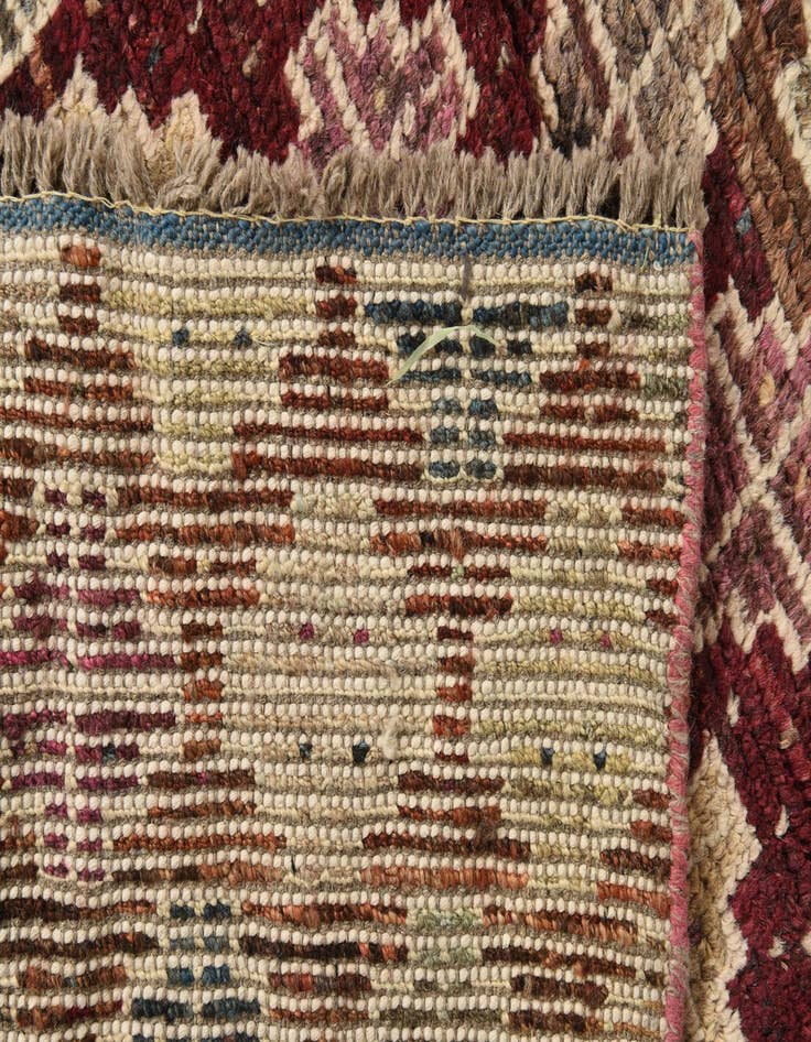 Detail image of  5' 4 x 7' 10  Hand Knotted Darya Wool Rug