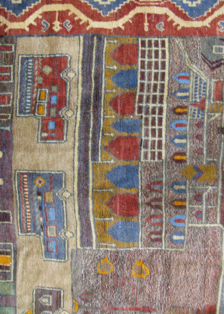 Detail image of rug