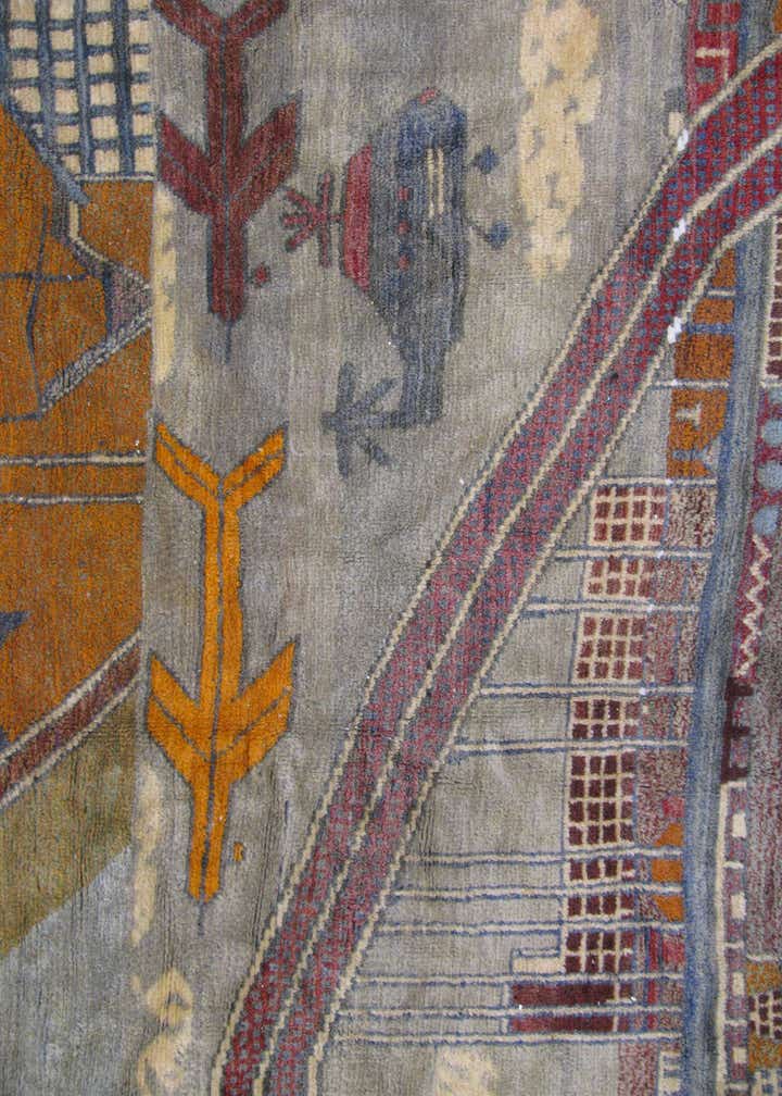 Detail image of rug