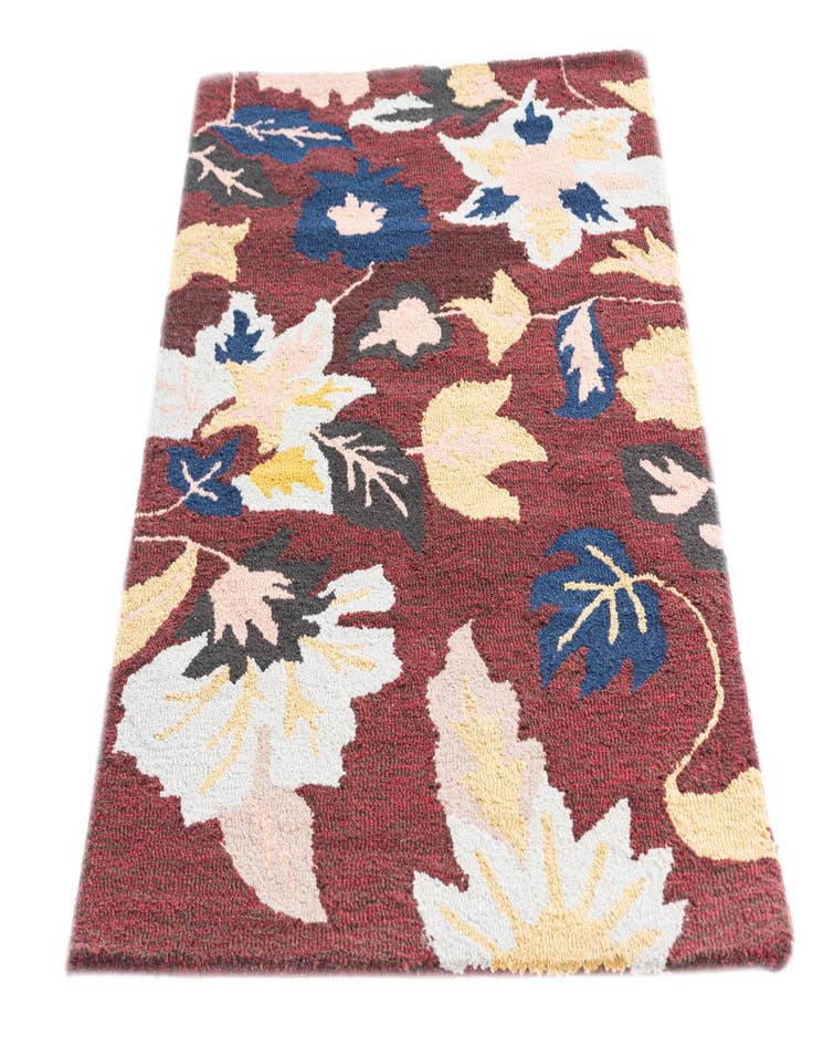 Detail image of  3' 1 x 5' Agra Rug