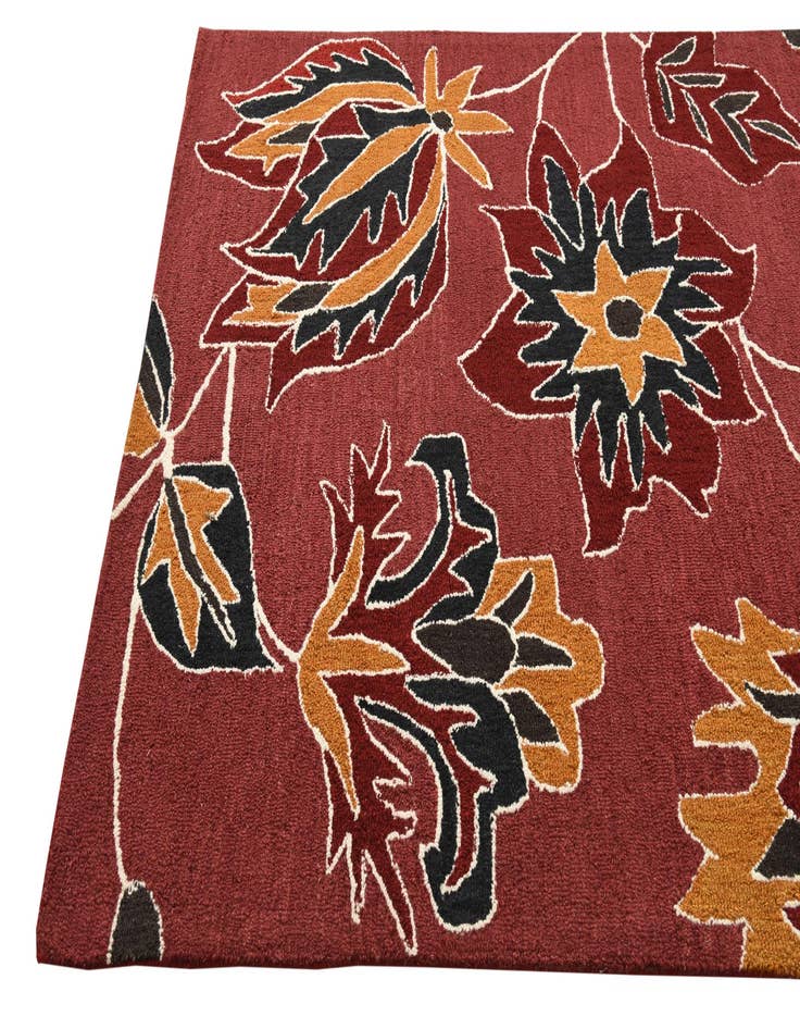 Detail image of  5' 1 x 8' Agra Rug