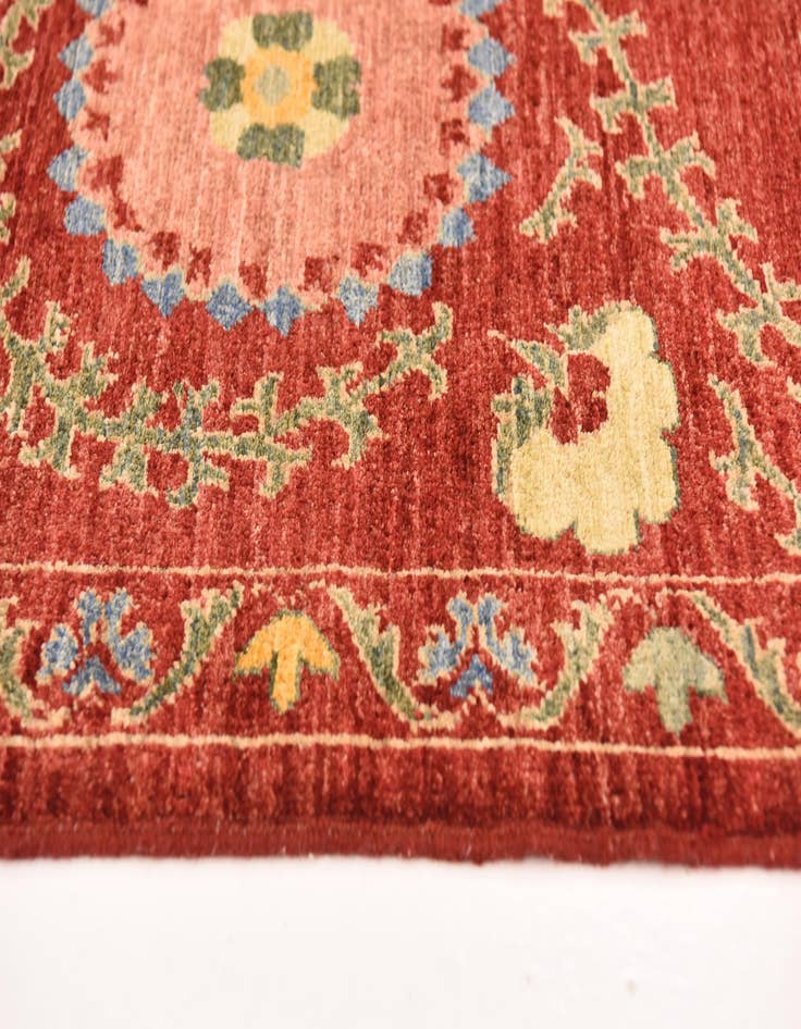 Detail image of  5' 2 x 6' 8  Hand Knotted Ariana Ziegler Oriental Rug