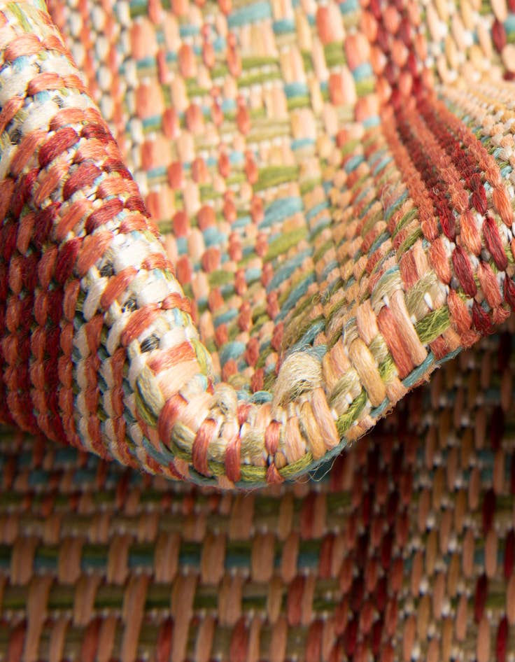 Detail image of  3' 3 x 5' 3  Washable Baja Indoor / Outdoor Rug