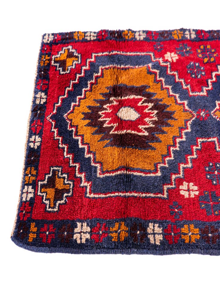 Detail image of  2' 9 x 4' 9  Hand Knotted Balouch Persian Wool Rug