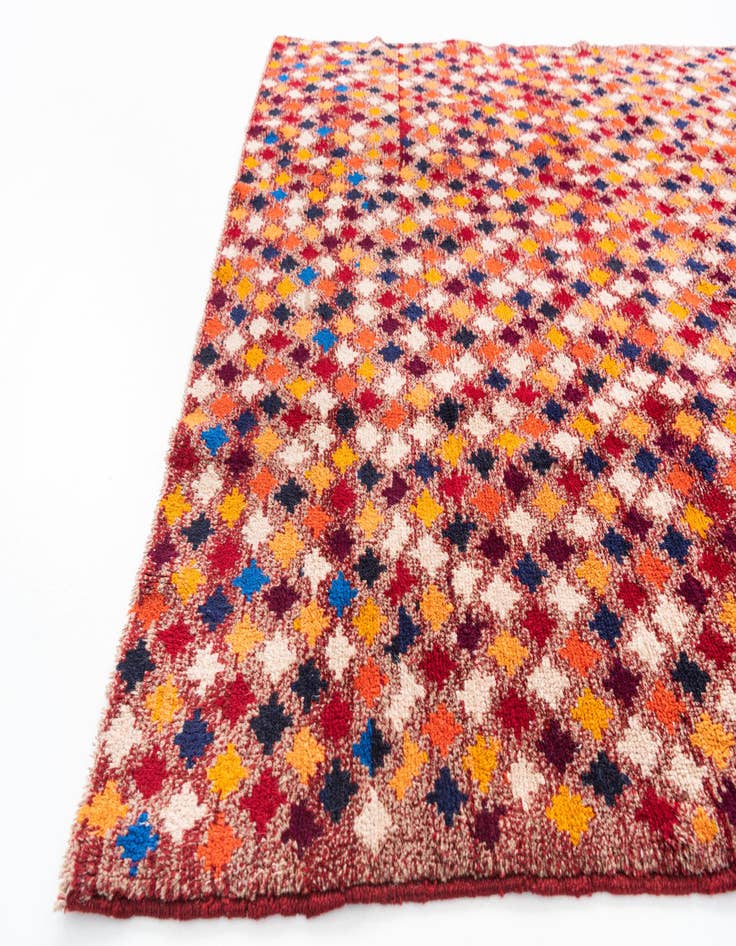 Detail image of  4' 10 x 6'  Hand Knotted Balouch Wool Rug