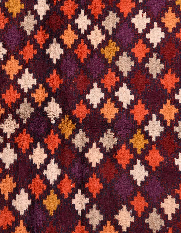 Detail image of  5' 9 x 6' 9  Hand Knotted Balouch Wool Rug