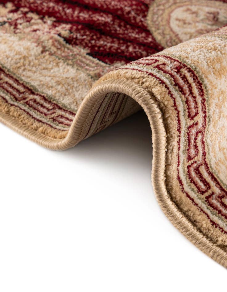 Detail image of  2' 8 x 103' 2 Chateau Rug