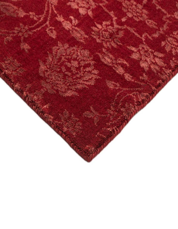 Detail image of  4' 5 x 7' 2 Darya Rug