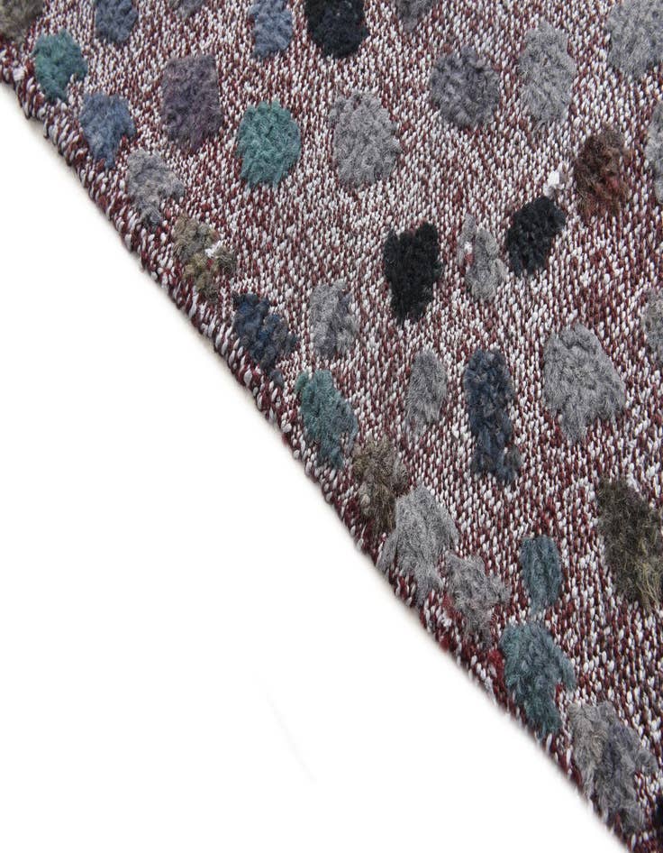 Detail image of  5' 3 x 8' 3  Hand Knotted Darya Wool Rug