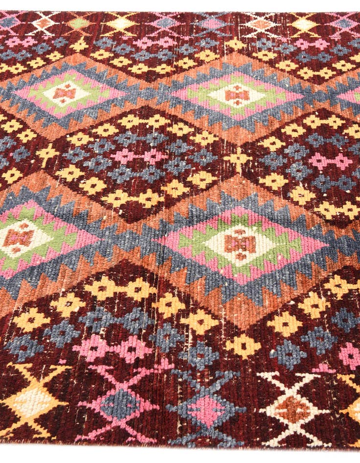 Detail image of  5' 8 x 7' 10  Hand Knotted Darya Wool Rug