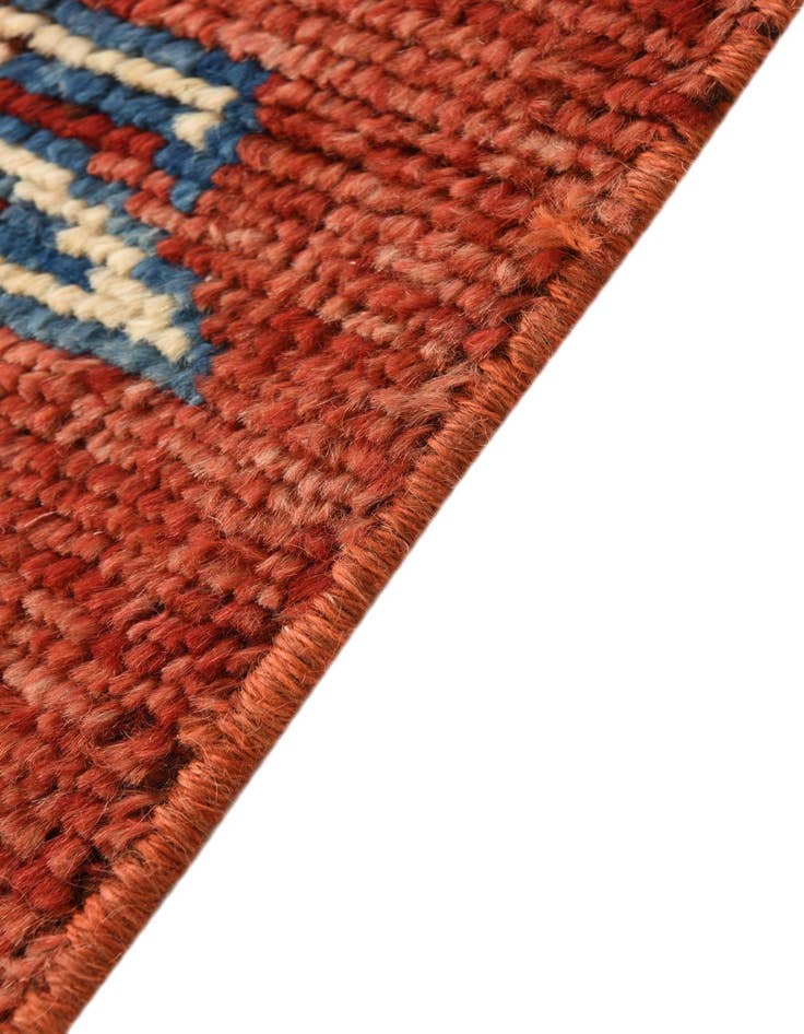 Detail image of  4' x 6' 5  Hand Knotted Darya Wool Rug