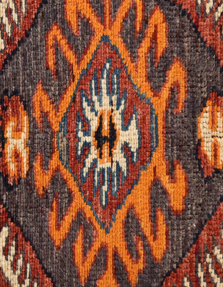 Detail image of  4' 1 x 6' 5  Hand Knotted Darya Wool Rug