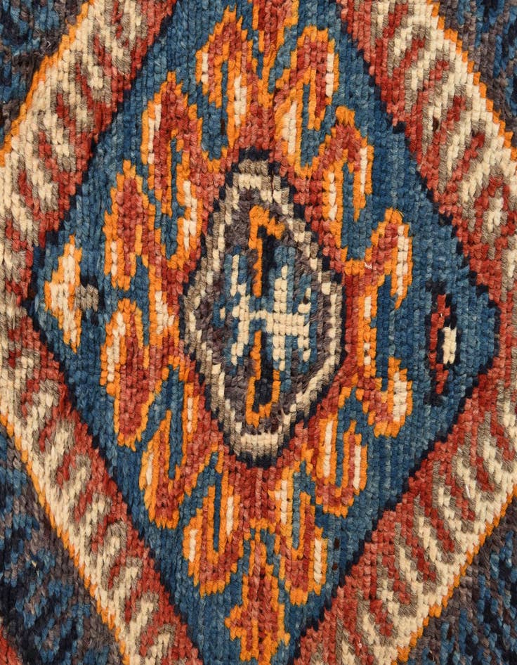 Detail image of  4' 1 x 6' 5  Hand Knotted Darya Wool Rug