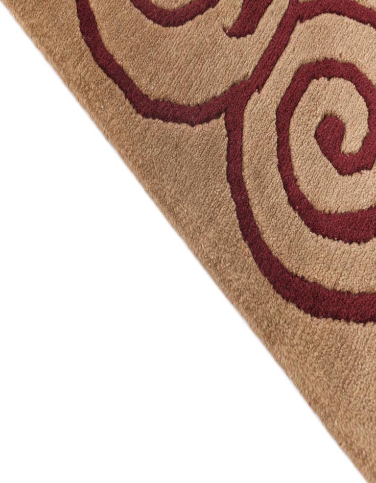 Detail image of  6' 6 x 9' 8  Hand Knotted Darya Wool Rug