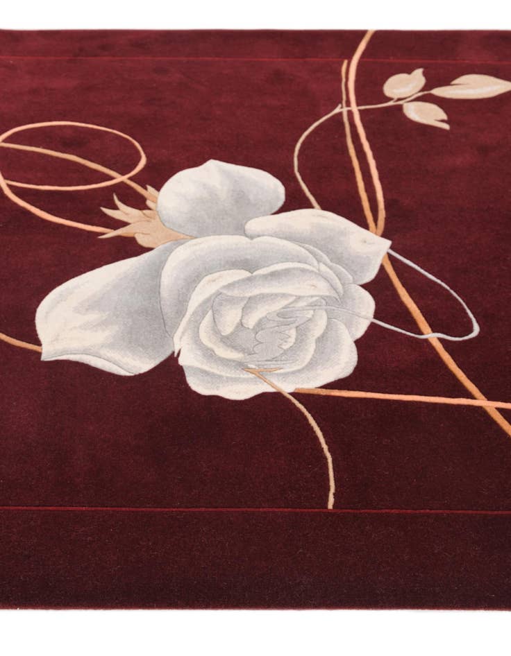 Detail image of  5' x 6' 8  Hand Knotted Darya Wool Rug