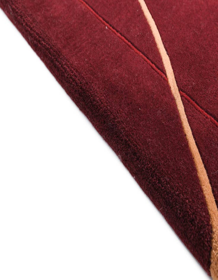 Detail image of  5' x 6' 8  Hand Knotted Darya Wool Rug