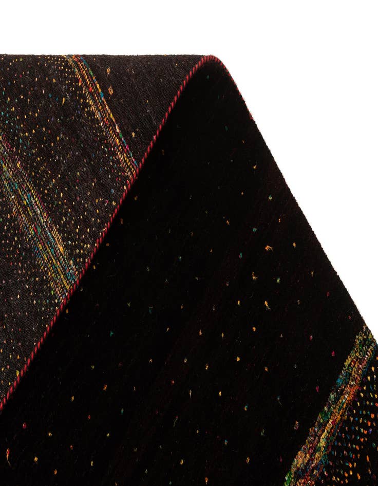 Detail image of  5' 1 x 6' 10  Hand Knotted Gabbeh Oriental Wool Rug