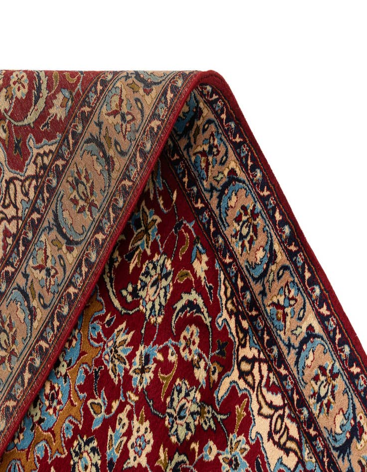 Detail image of  4' x 5' 8  Hand Knotted Isfahan Oriental Wool Rug