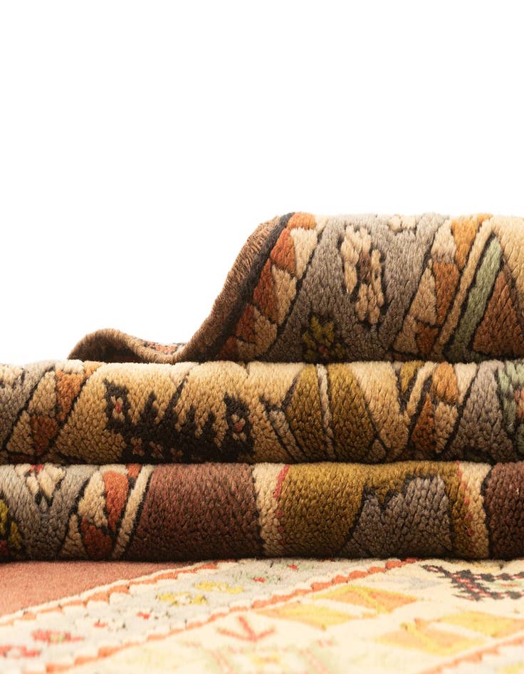 Detail image of  3' 9 x 6' 9  Hand Knotted Kars Oriental Wool Rug