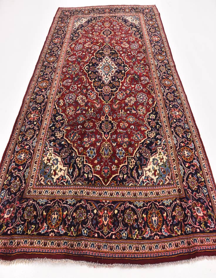 Detail image of  8' 2 x 10' 10  Hand Knotted Kashan Persian Wool Rug