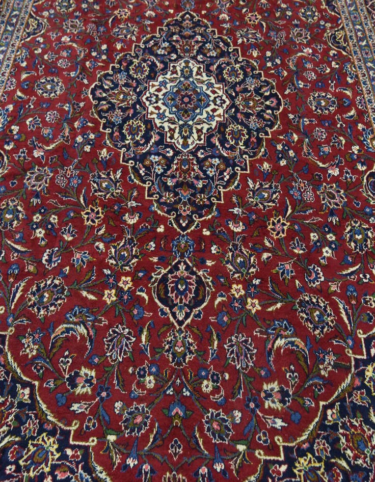 Detail image of  9' 9 x 13' 5  Hand Knotted Kashan Persian Wool Rug