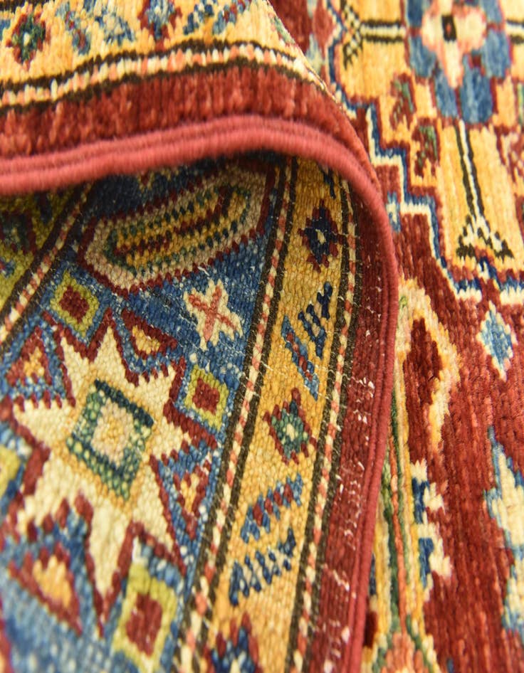Detail image of  2' 8 x 4' 2  Hand Knotted Kazak Oriental Rug