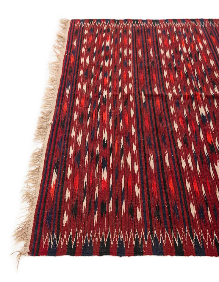 Detail image of  4' 3 x 6' 7  Hand Woven Kilim Fars Wool Rug