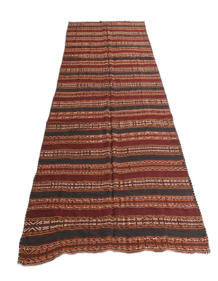 Detail image of  5' 8 x 10' 10  Hand Woven Kilim Fars Wool Rug