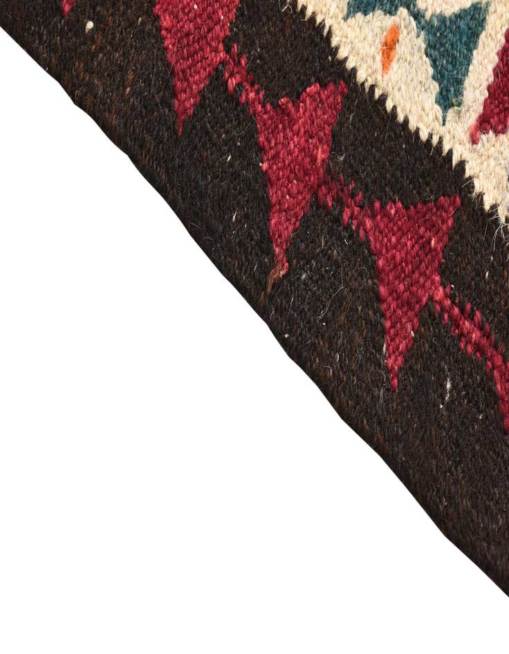 Detail image of  4' 4 x 8' 3  Hand Woven Kilim Fars Wool Rug