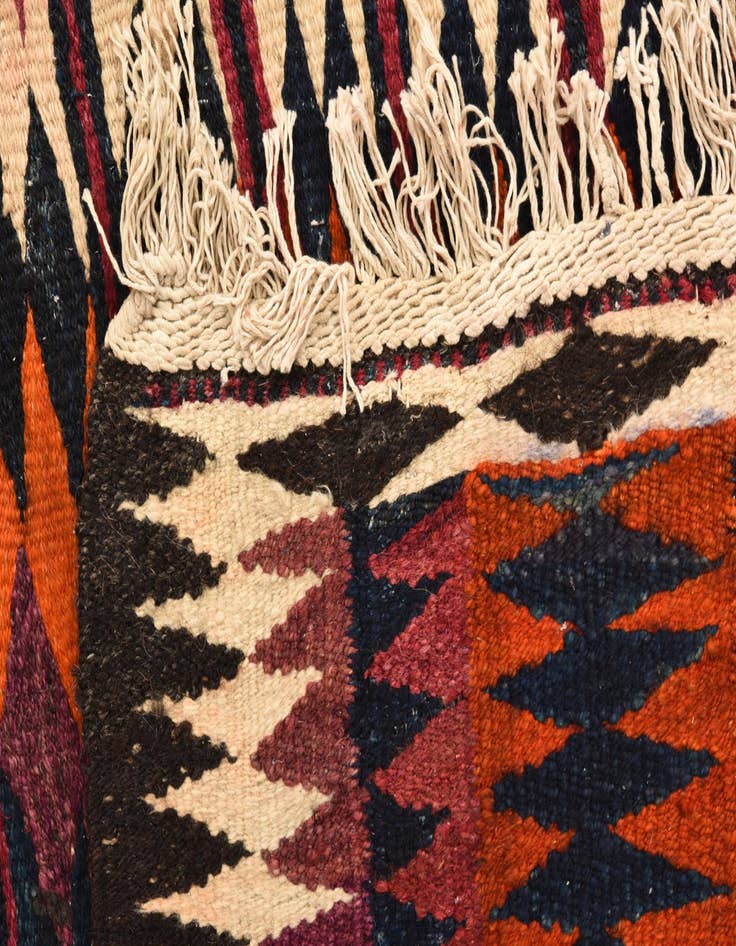 Detail image of  5' 2 x 9'  Hand Woven Kilim Fars Wool Rug