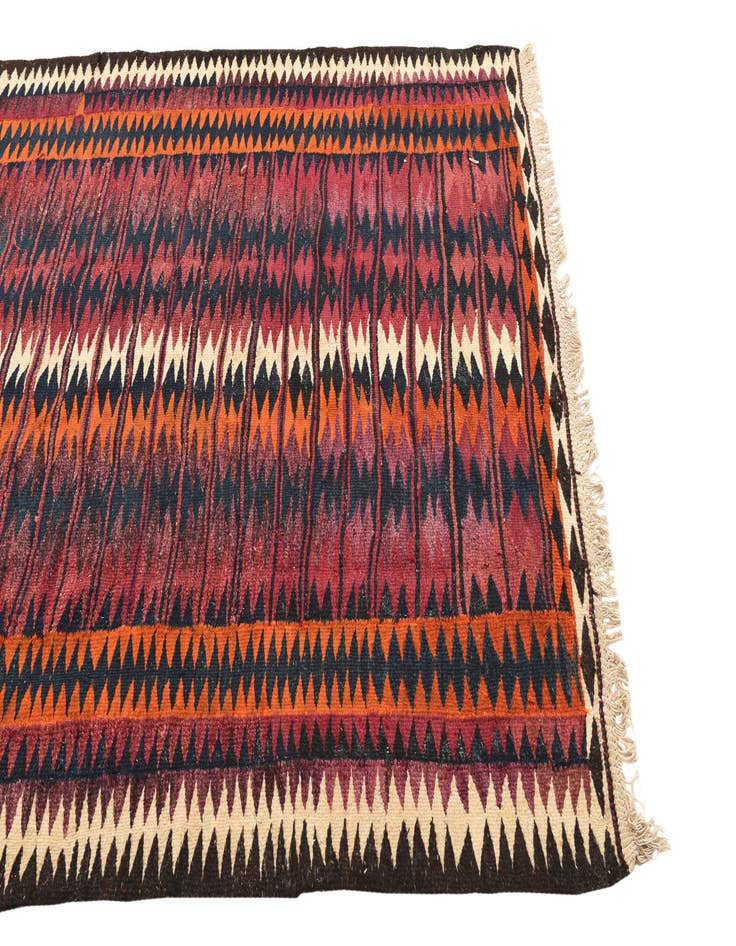 Detail image of  5' 2 x 9'  Hand Woven Kilim Fars Wool Rug