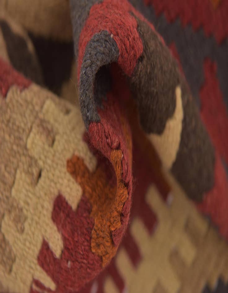 Detail image of  3' 5 x 6' 5  Hand Woven Kilim Maymana Wool Rug