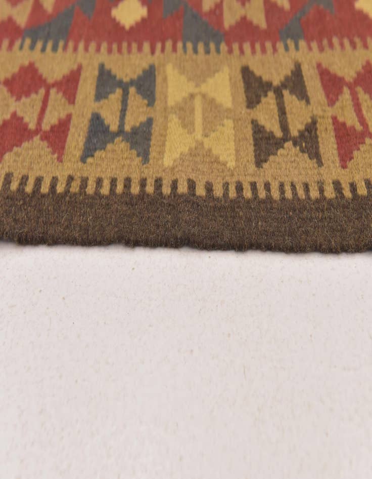 Detail image of  3' 5 x 6' 2  Hand Woven Kilim Maymana Wool Rug